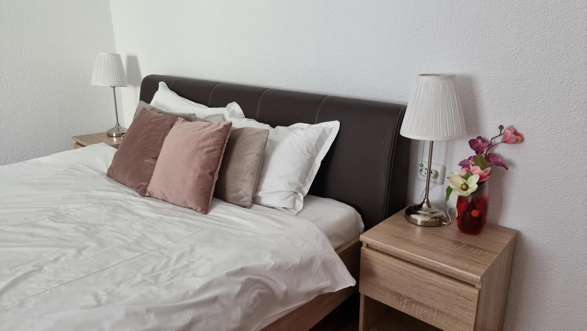 Salt Orchid Apartments Turda Room photo